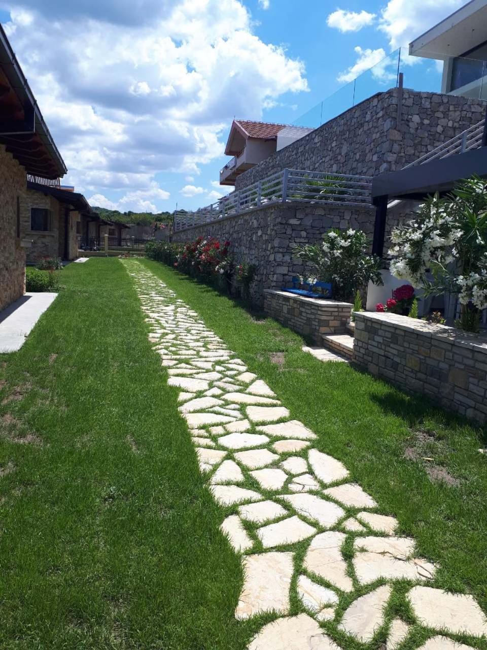 Apartments And Villas Janev Dojran Exterior photo